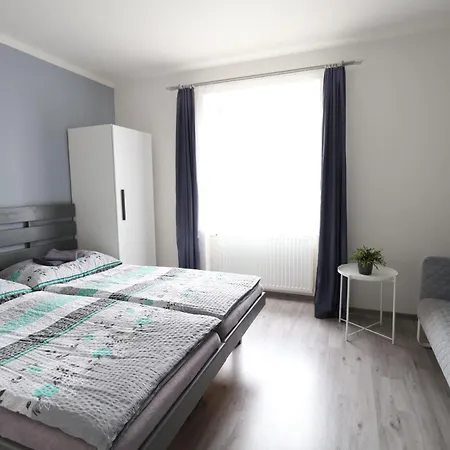 شقة Kamejk Kamyk nad Vltavou